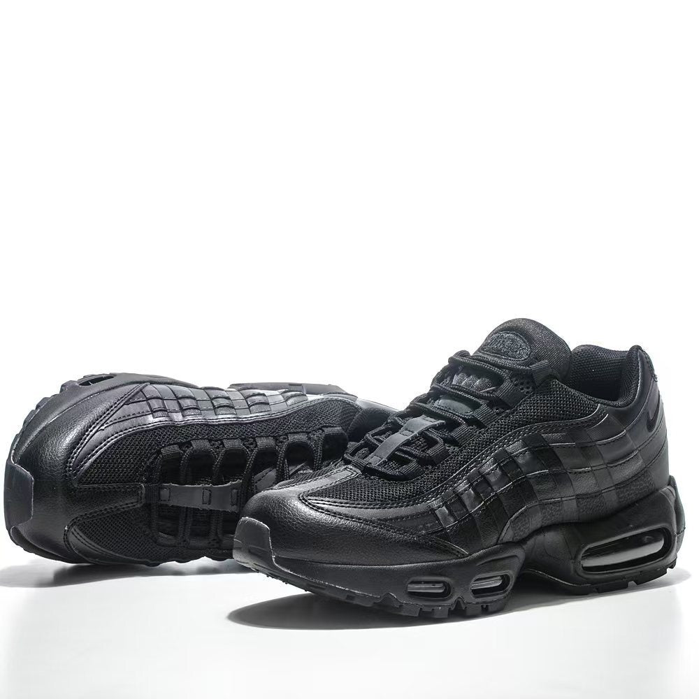 Nike Air Max 95 TT – Triple Black