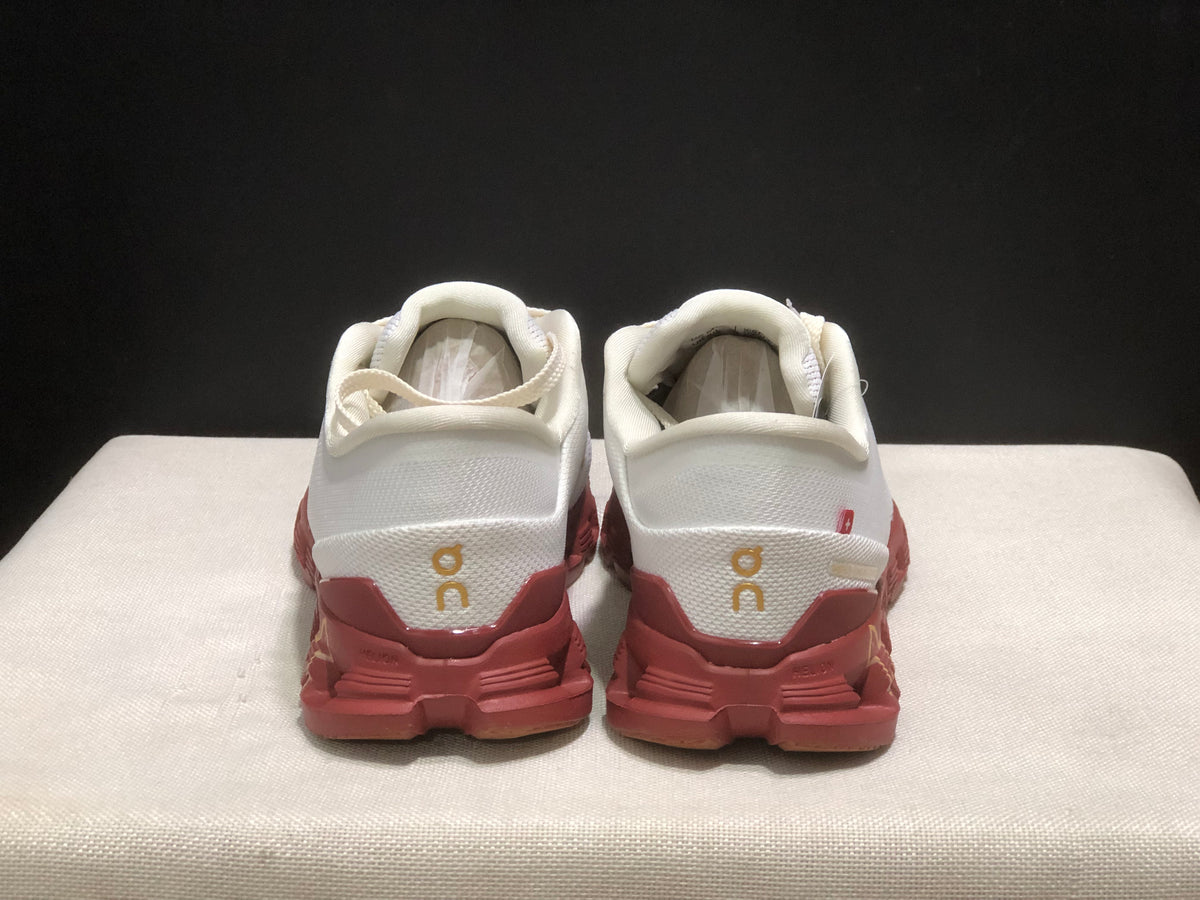 Cloud X4 Low-Top Running Shoes