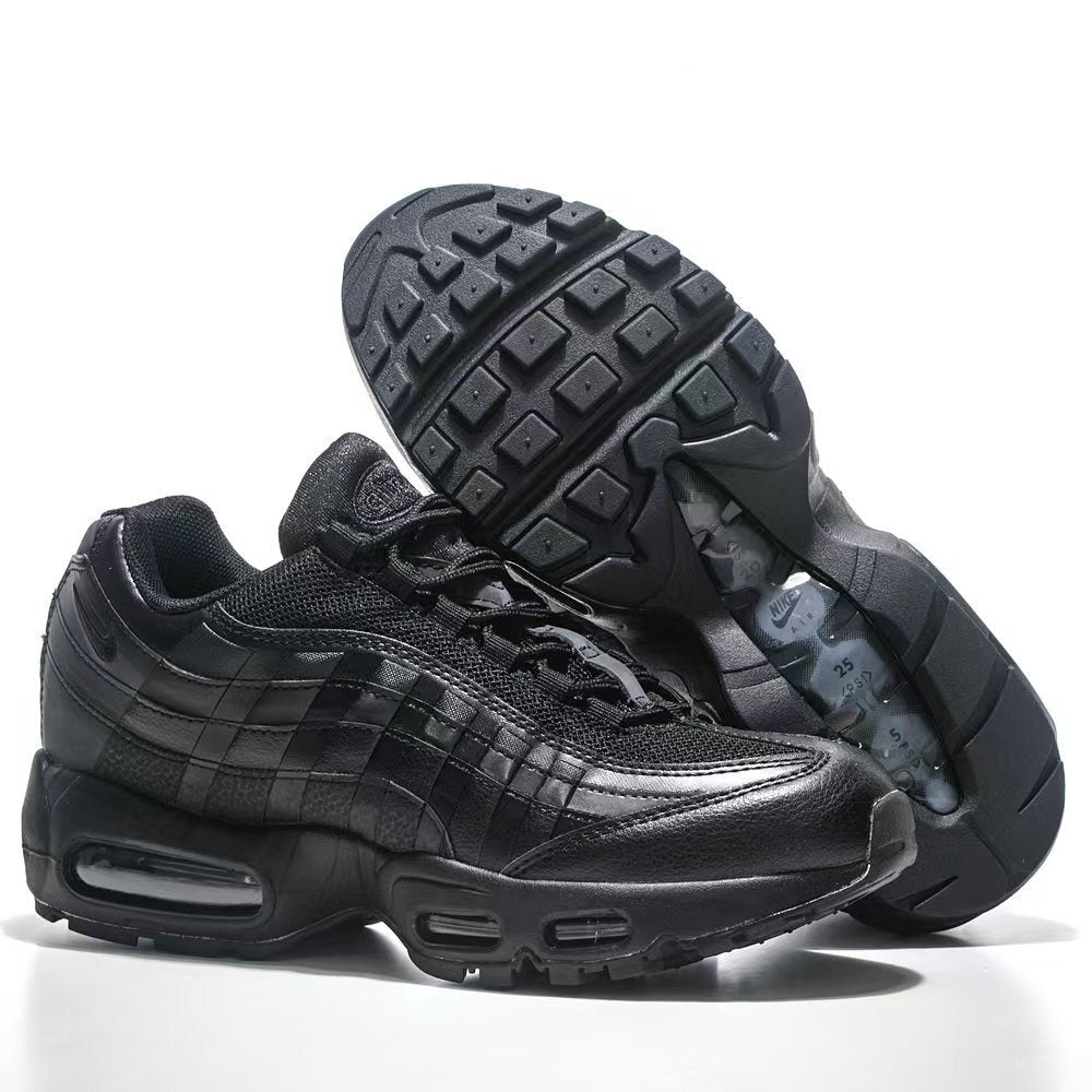 Nike Air Max 95 TT – Triple Black