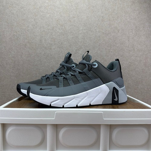 Nike Free Metcon 7 – Charcoal Grey & White